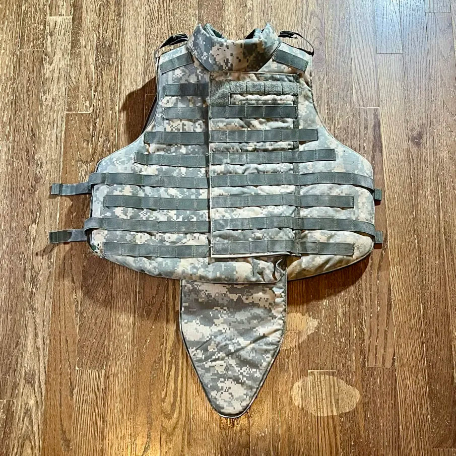 Interceptor Outer Tactical Vest (OTV) – UCP – Size Medium – Complete Soft Armor Configuration